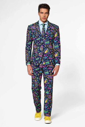 Retro Las Vegas Themed Poker men's suit Mr. Vegas worn by man close up looking to the right