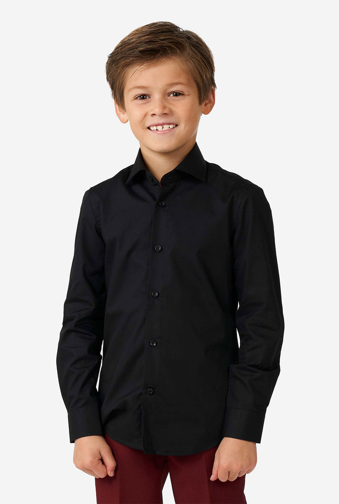 Boy wearing black long sleeve shirt for boys