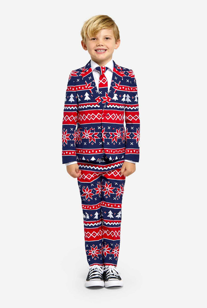 Kid wearing Christmas suit with Nordic print