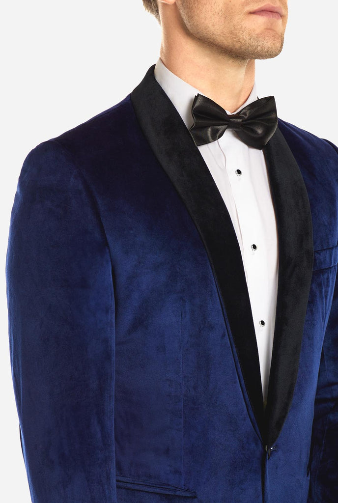 Man wearing navy blue dinner jacket blazer