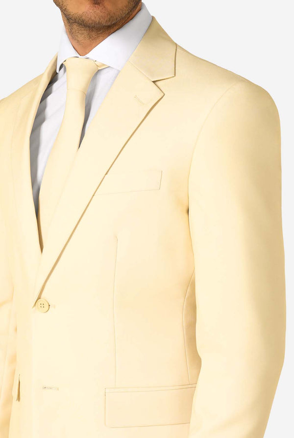 Elegant men's suit in a soft pastel yellow shade, perfect for weddings, summer events, and formal occasions. This stylish tailored suit features a slim fit design, notch lapels, and a matching tie for a sophisticated look. Ideal for modern gentlemen looking to make a statement with a light-colored pastel suit. Chest close-up.